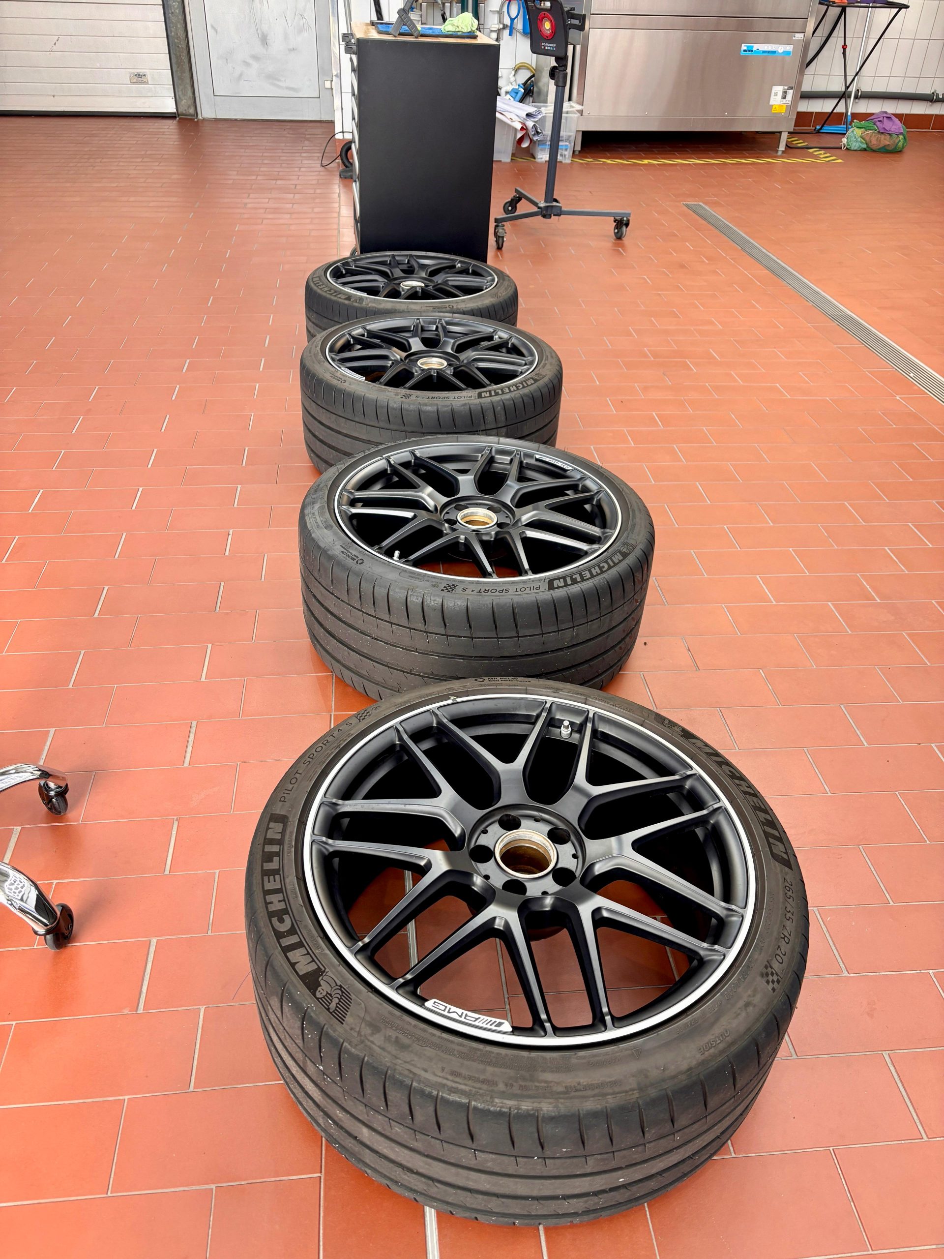 Felgenaufbereitung in Detailing-Werkstatt in 49406 Barnstorf